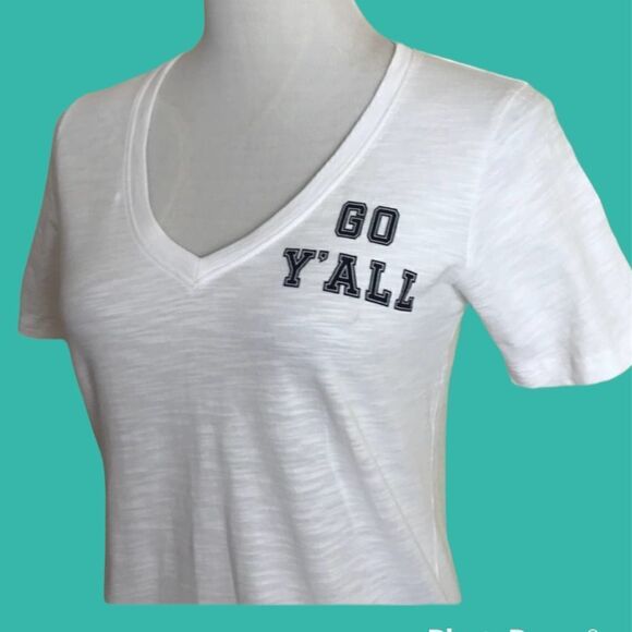 Draper James “Go yall” v neck tee - Picture 6 of 6